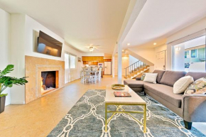 2 Story Home with Garage 1 Block to the Beach wi